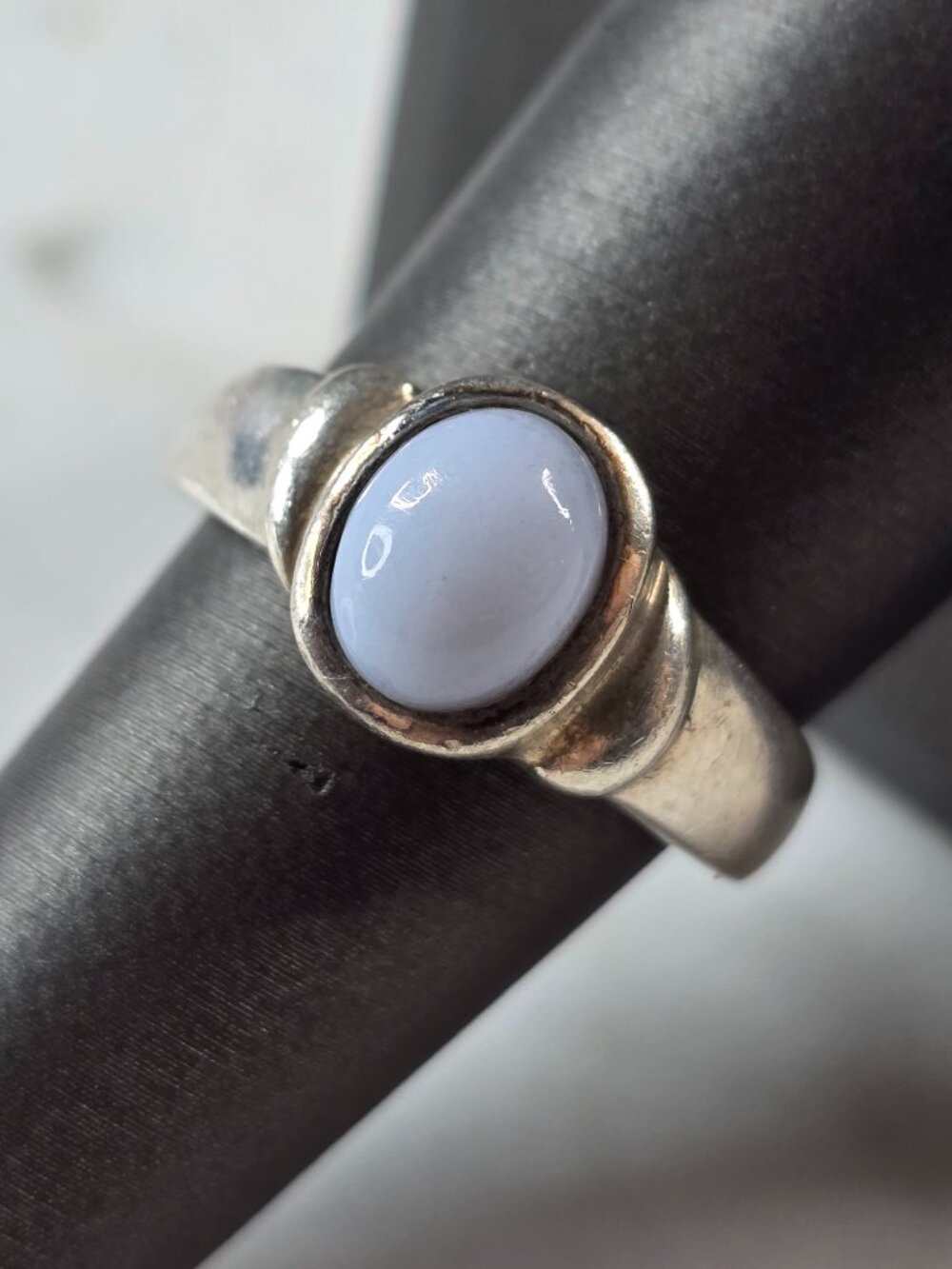 Womens Vintage Estate Sterling Silver Lavender Cabochon Ring 4.7g E3236